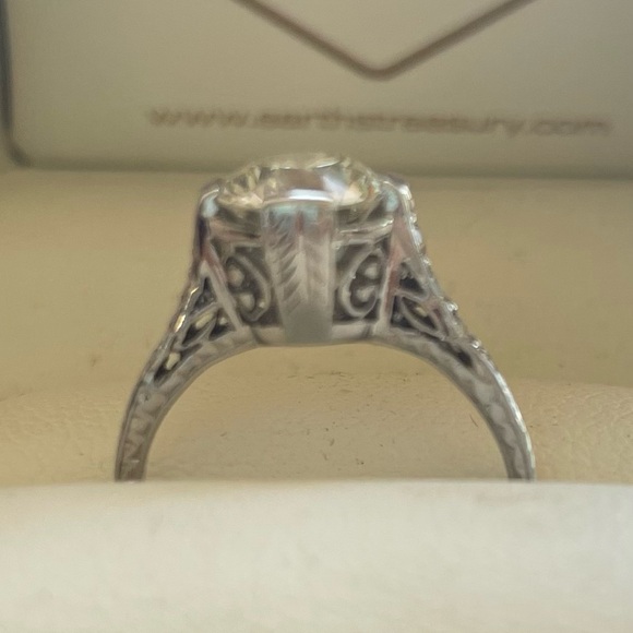 Antique 1.5 carat Natural Old European Cut Diamond Engagement Ring In Platinum - Picture 8 of 11